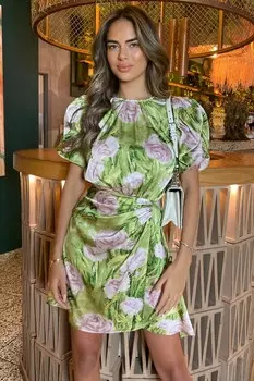 Мини-Платье с пышными рукавами цветочным принтом и рюшами по бокам Ax Paris, зеленый