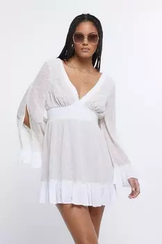 Мини платье с расклешенными рукавами River Island, белый