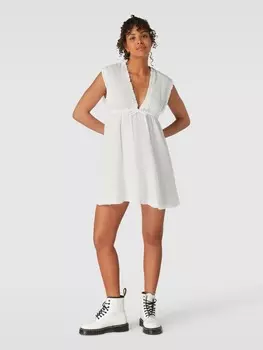 Мини-платье с рюшами Review, белый