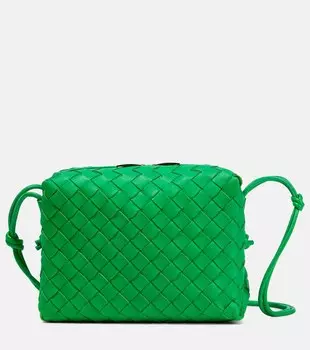 Мини-сумка через плечо из кожи с петлей Bottega Veneta, зеленый