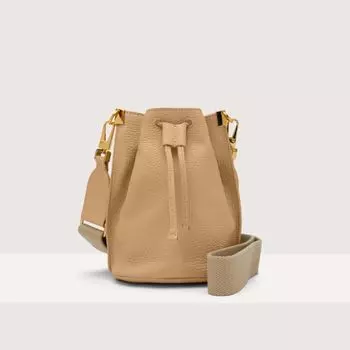 Мини-сумка из зерненой кожи Coccinelle HYLE, бежевый