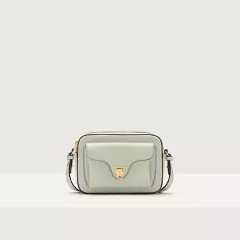 Мини-сумка из зернистой кожи Coccinelle BEAT SOFT MINI, зеленый