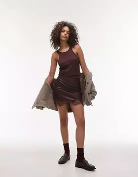 Мини-юбка из искусственной кожи с кружевными вставками бордового цвета Topshop