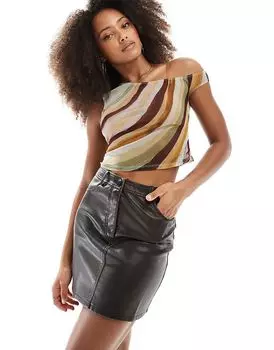 Мини-юбка из полиуретана коричневого цвета New Look