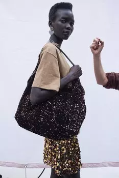 Мини-юбка с пайетками ZARA, золотой