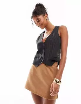 Мини-юбка трапециевидной формы из замши ASOS DESIGN песочного цвета