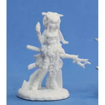 Миниатюра Reaper Pathfinder Bones: Feiya, Iconic Witch