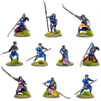 Миниатюра Warlord Games Warlords of Erehwon: Armoured Onna-bugeisha