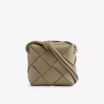 Миниатюрная кожаная сумка через плечо Camera intrecciato Bottega Veneta, коричневый