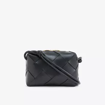 Миниатюрная кожаная сумка через плечо Loop в технике интреччато Bottega Veneta, черный