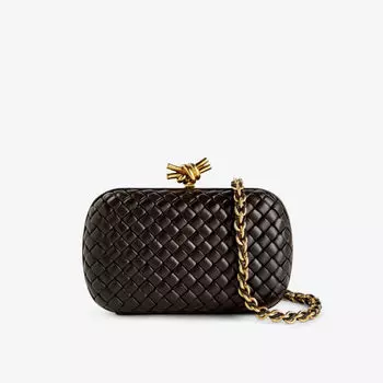 Миниатюрная кожаная сумка через плечо с узлом Bottega Veneta, цвет fondant-m brass
