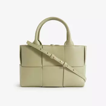 Миниатюрная кожаная сумка-тоут Arco Bottega Veneta, желтый