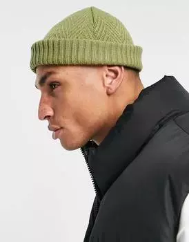 Миниатюрная шапка-бини в рубчик цвета хаки с узором шеврон ASOS DESIGN ASOS DESIGN