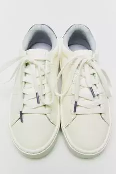 Минималистичные кроссовки на шнуровке ZARA, белый