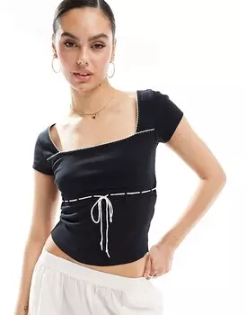 Miss Selfridge Черный топ с квадратным вырезом, отделкой пико и контрастным галстуком