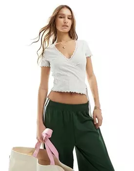 Miss Selfridge Серый меланхоличный балетный топ с запахом, короткими рукавами и кружевной отделкой