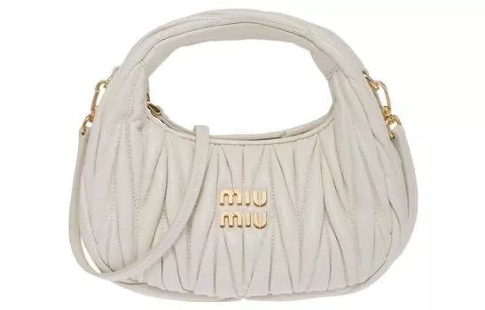 MIU MIU Мини-сумка-хобо Wander Matelasse из кожи наппа, белая