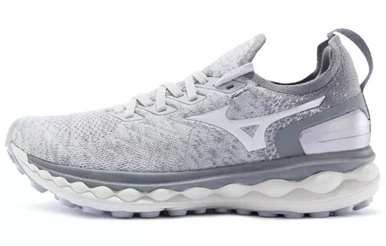 Mizuno Кроссовки Женщины