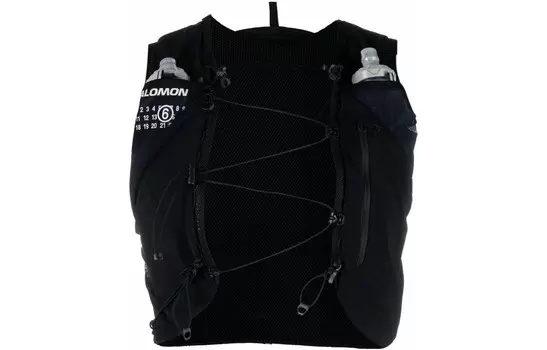 MM6 X Salomon Co-brand жилет женский черный Mm6 Maison Margiela
