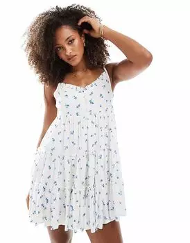 Многоярусное мини-платье Daisy Street с белым мелким цветочным узором