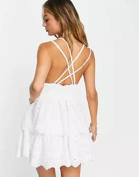 Многоярусное платье мини из вышивки в стиле бэби-долл Topshop