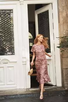 Многослойное платье со струящимися рукавами Boden, розовый