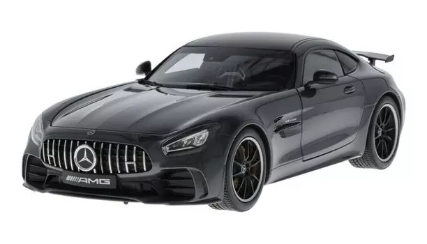 Модель 1:18 C190 Mercedes