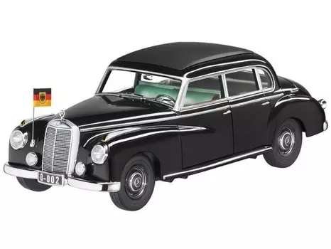 Модель 1:18 W186 Mercedes