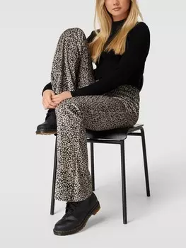 Модель кожаных ботинок "Серена" Dr. Martens, черный