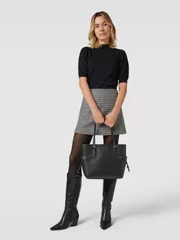 Модель шопера с этикеткой "VOYAGER" MICHAEL Michael Kors, черный