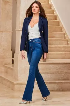 Моделирование джинсов с расклешенными штанинами Sosandar, синий