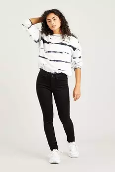Моделирование узких джинсов 311 Levi's, черный