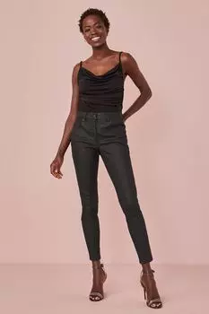 Моделирующие и утягивающие брюки-скинни из денима с покрытием Next, черный