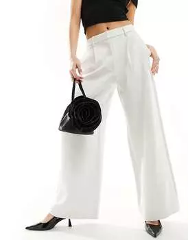 Мои аксессуары – Черная атласная сумочка с розой