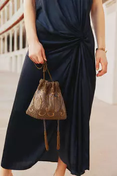 Мой. Сумка-мешочек из бисера Hoss Intropia, серый