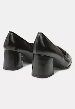 Мокасины Bata, черный