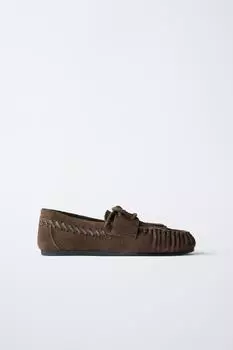 Мокасины из замши с разрезом и килтом ZARA, коричневый