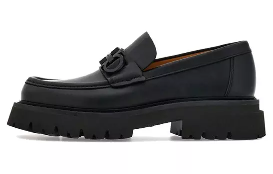 Мокасины кожаные Ferragamo Florian с квадратным носком, черный