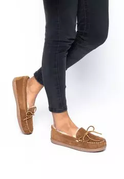 Мокасины SHEEPSKIN HARDSOLE MOC Minnetonka, цвет tan