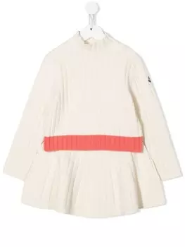 Moncler Enfant платье в рубчик с нашивкой-логотипом, нейтральный цвет