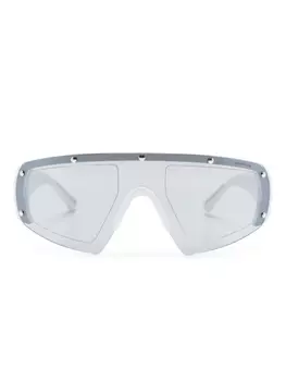Moncler Eyewear массивные солнцезащитные очки Cycliste с затемненными линзами, белый