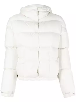 Moncler пуховик Ebre с нашивкой-логотипом, белый