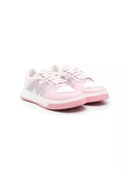 Monnalisa кроссовки с нашивкой-логотипом, белый