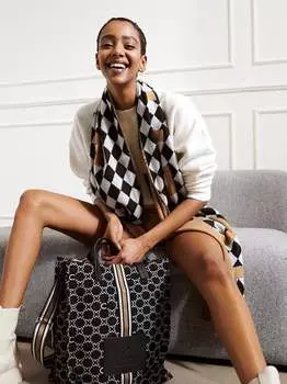 Монограмма покупателя-логотипа Codello, черный