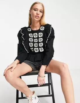 Монохромный топ крючком Topshop