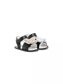 Moschino Kids сандалии с нашивкой-логотипом и вырезами, черный