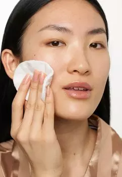 Моющее средство Pure Clean Micellar Water Normal To Dry KIKO Milano