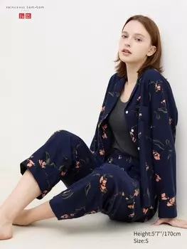 Мягкая фланелевая пижама в цветочек Uniqlo, синий
