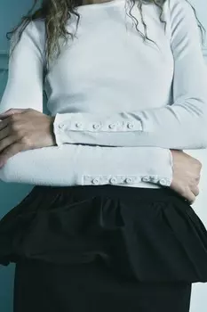Мягкая футболка в рубчик ZARA, белый