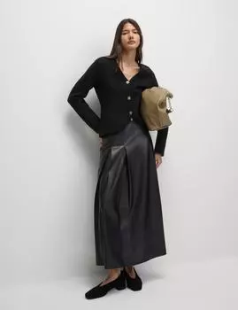 Мягкая на ощупь трикотажная куртка с V-образным вырезом и талией Marks & Spencer, черный